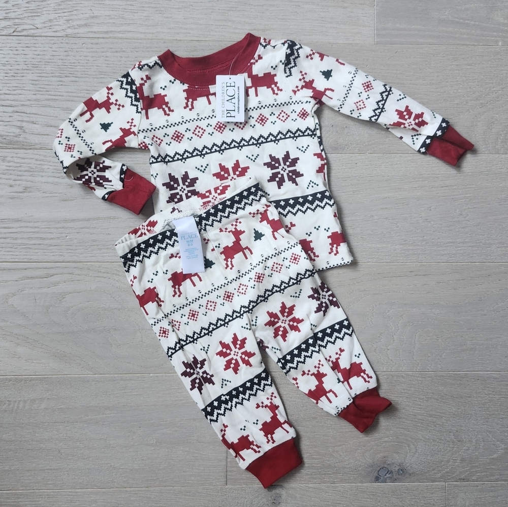 The Children's Place Snowflake Christmas Holiday Sleeper Pjs 0-3 Month